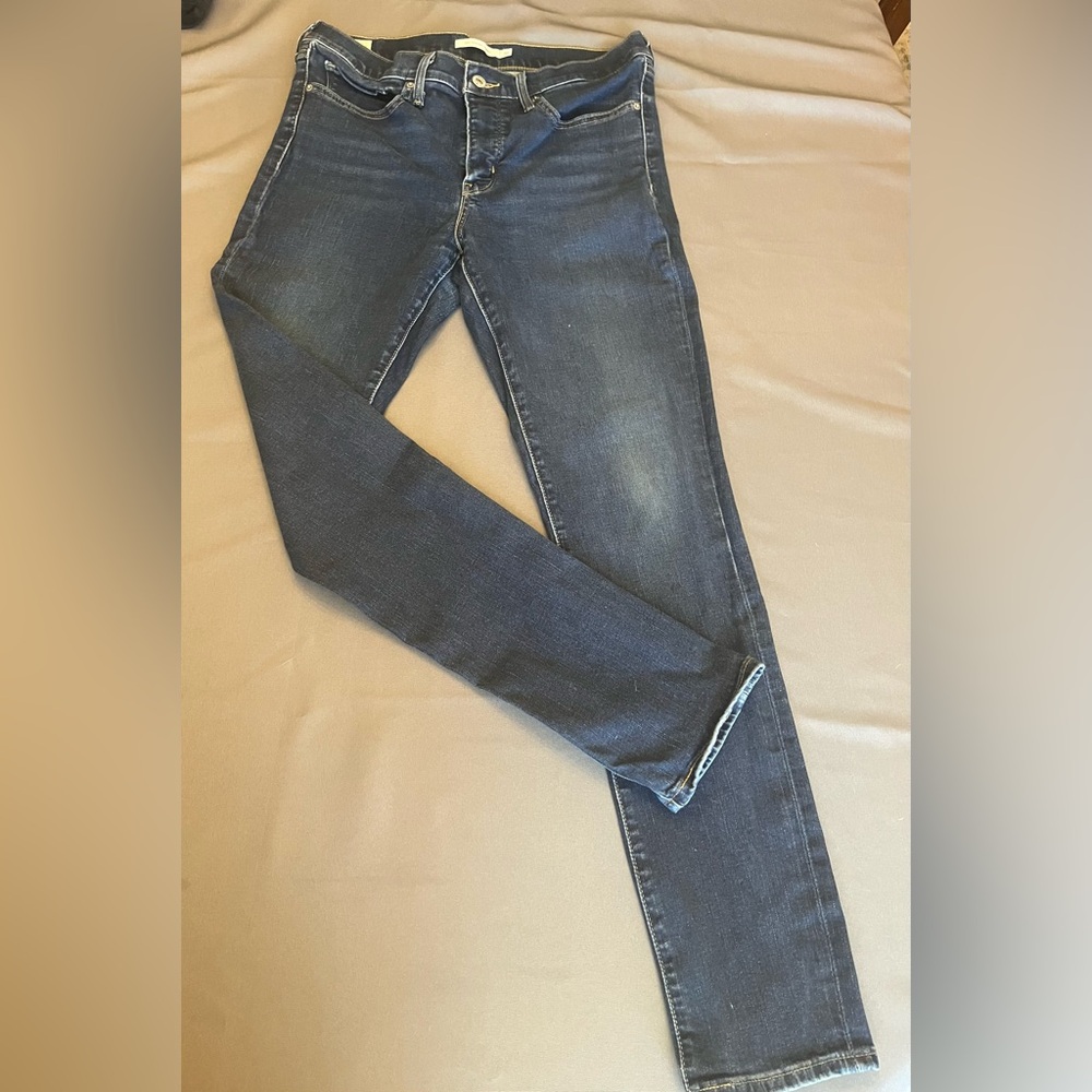 Levi’s 311 Shaping Skinny Jeans – Women’s Size 30
